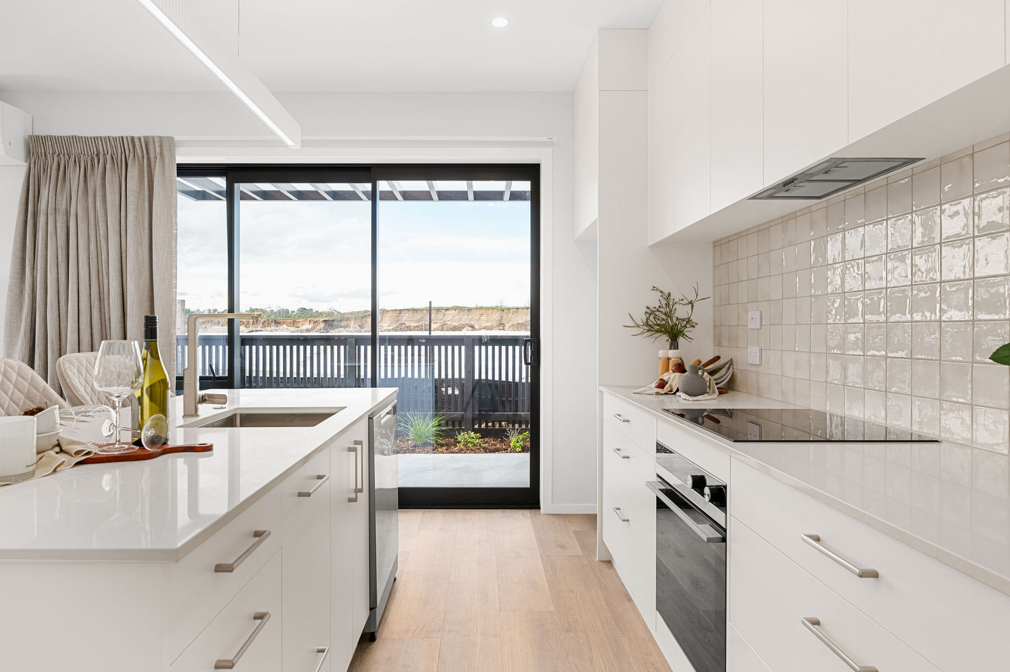 21 Hutchinson (3)