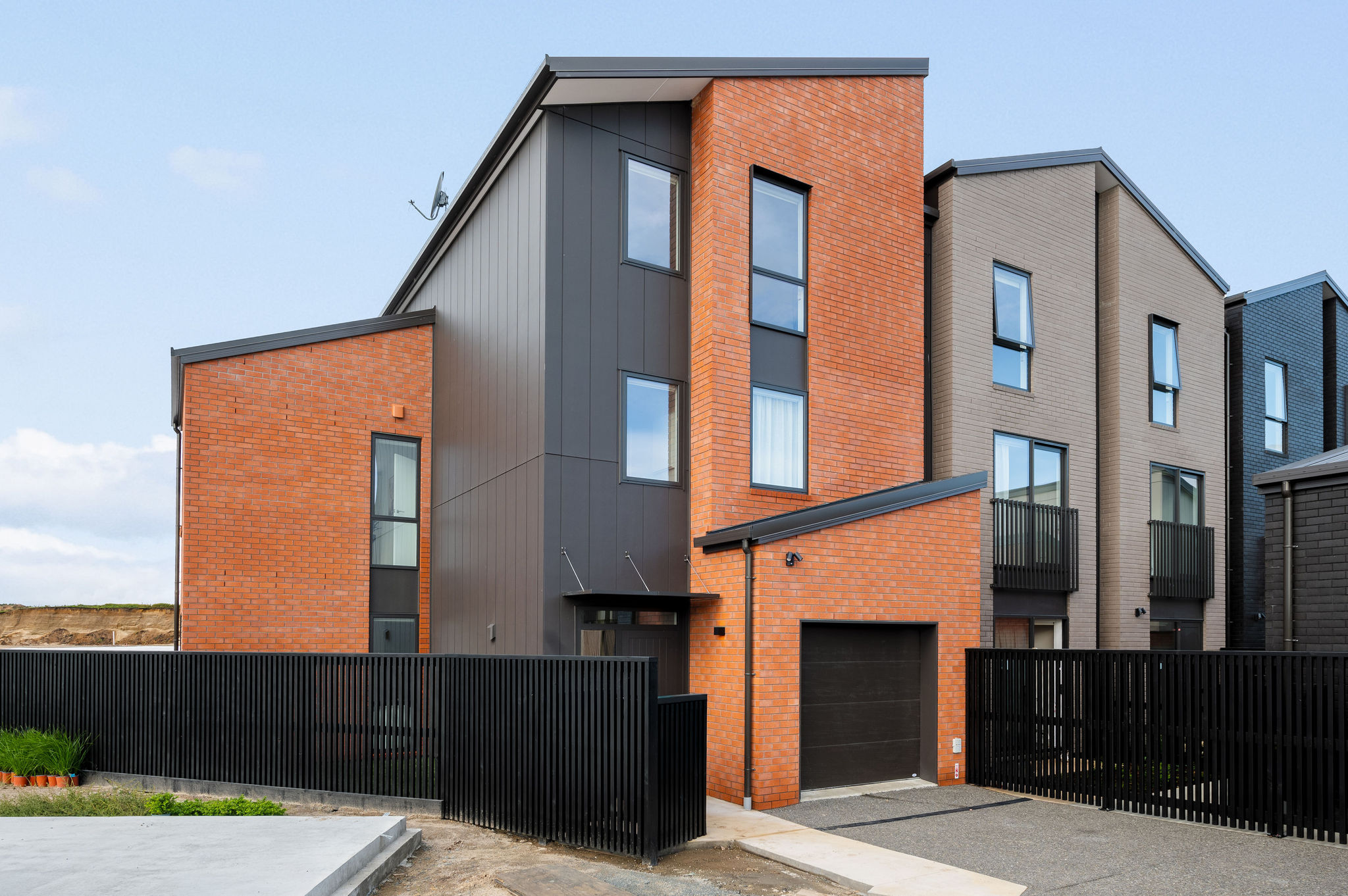 21 Hutchinson (9)